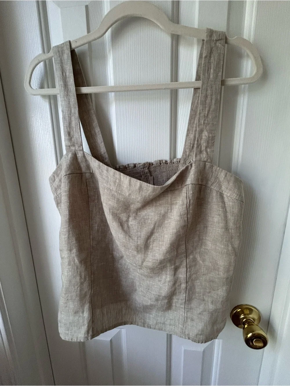 Quince 100% European Linen Fitted Tank in Flax, size Large.